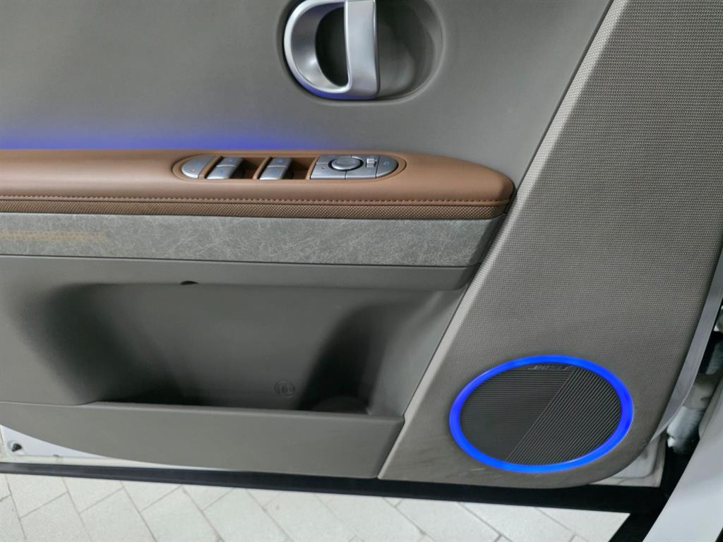 HYUNDAI Ioniq 5 - Vista 11