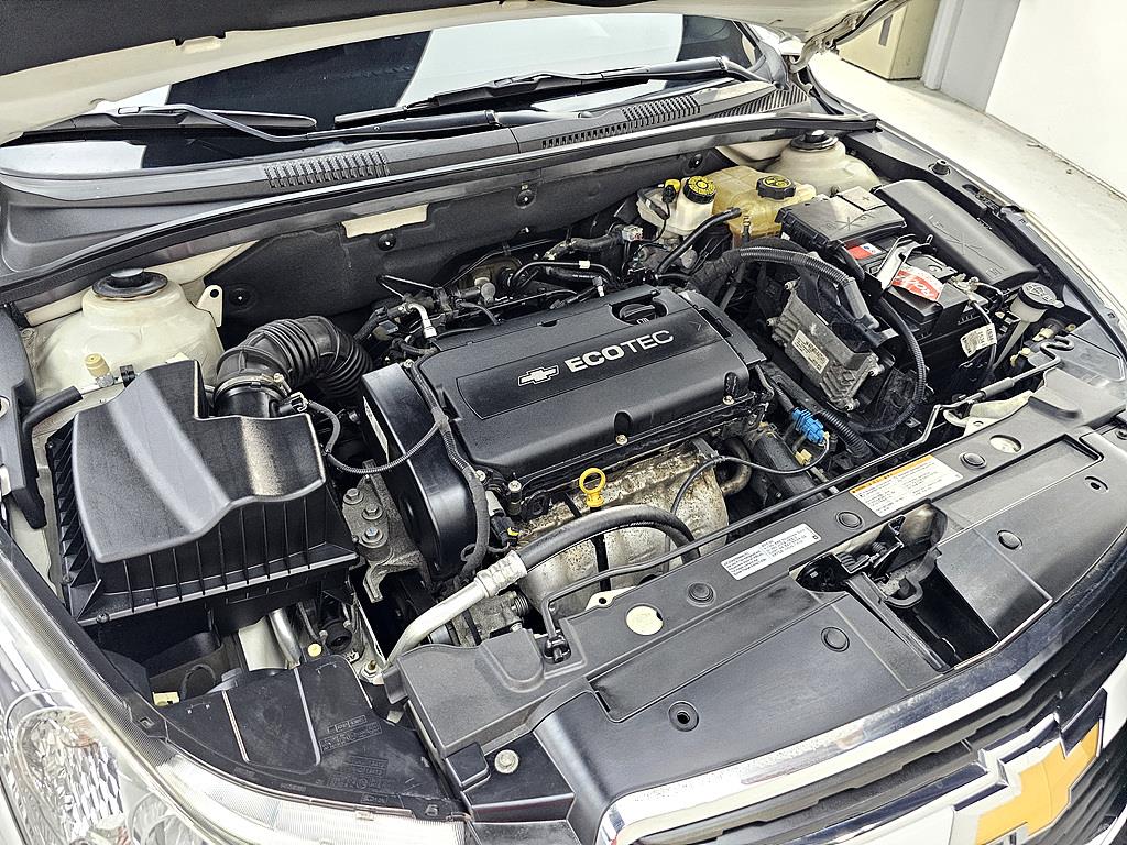 Chevrolet Cruise - Vista 6
