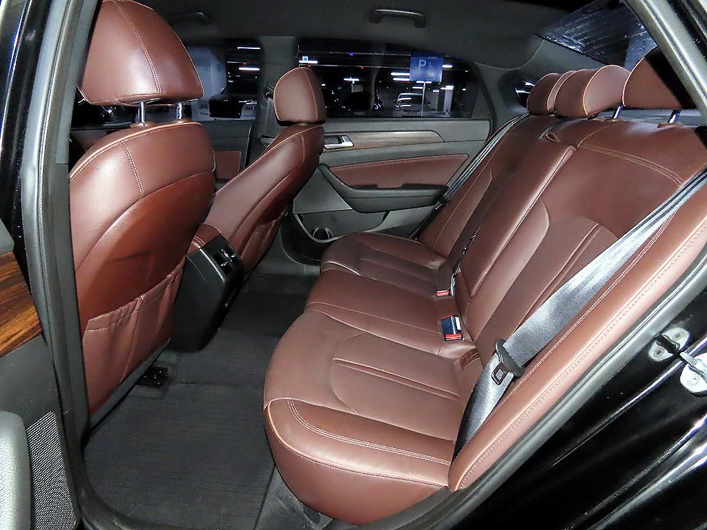 HYUNDAI Sonata - Vista 7