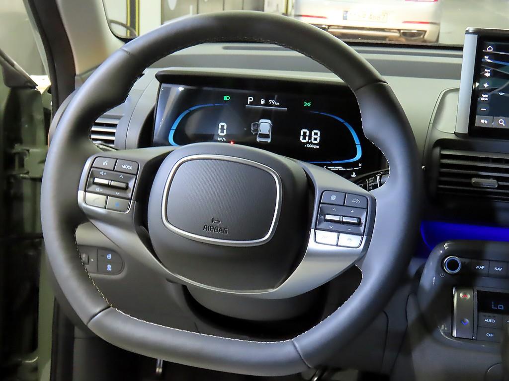 HYUNDAI Casper - Vista 8