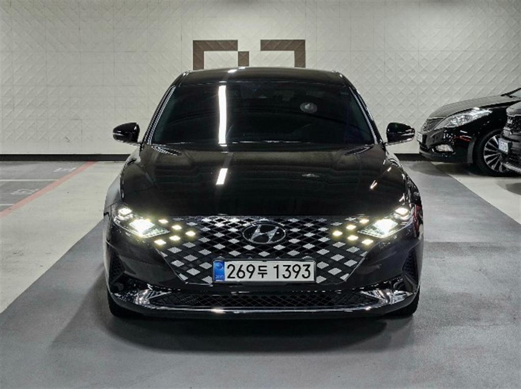 HYUNDAI Grandeur 2023 Negro - Importación desde Corea - HF Imports Iquique - Foto 1