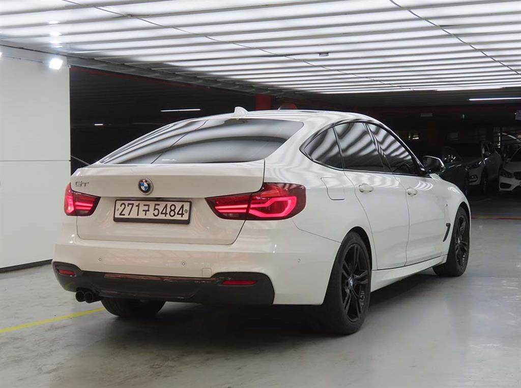 BMW Gran Turismo - Vista 4