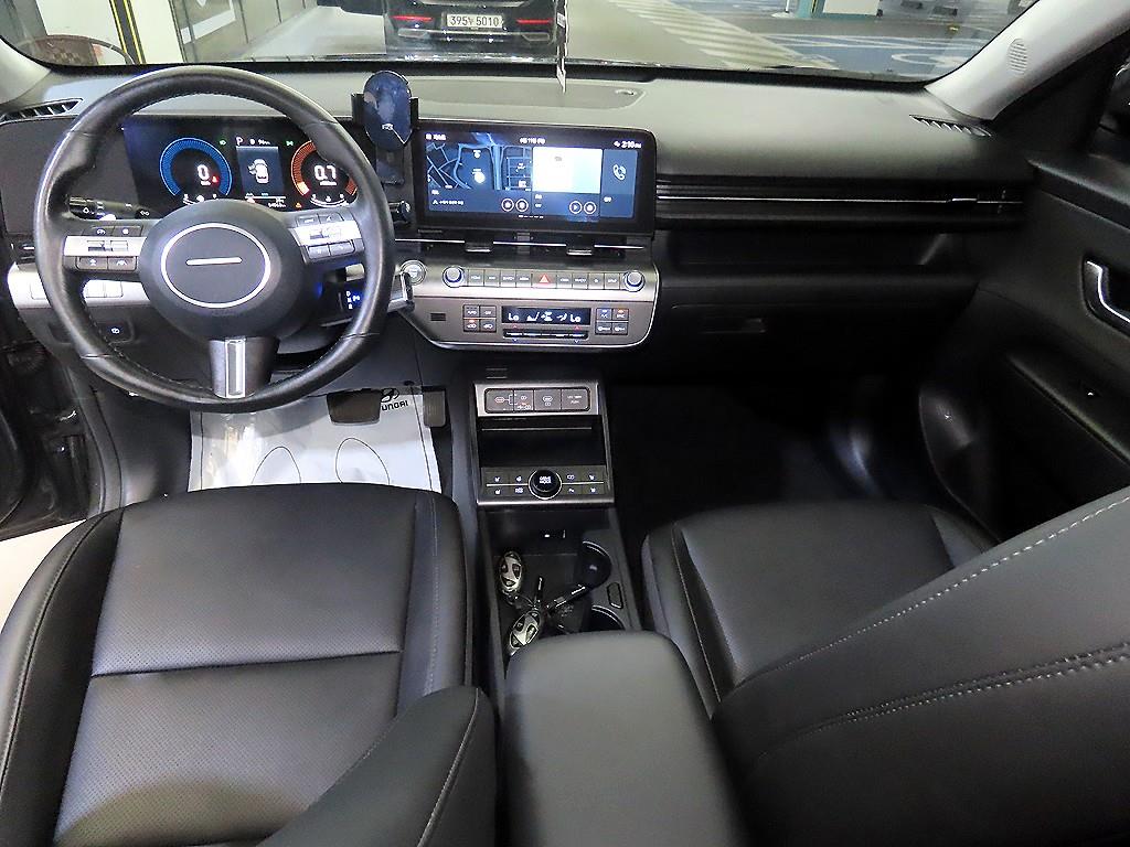 HYUNDAI Kona - Vista 10