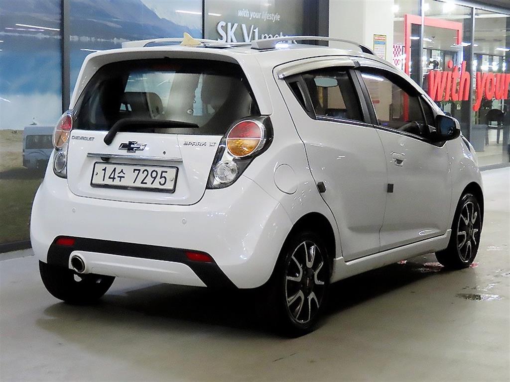Chevrolet Spark - Vista 4
