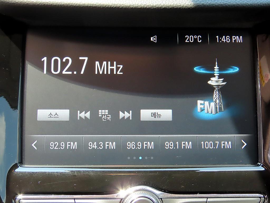 Chevrolet Trax 2017 Gris - Importación desde Corea - HF Imports Iquique - Foto 15
