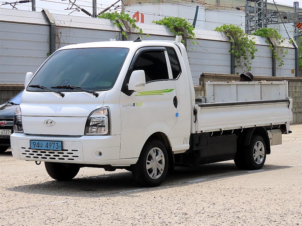 Small Truck Cargo (small) - Vista 2