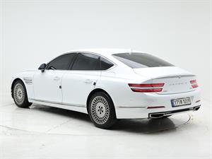Genesis G80 - Vista 8