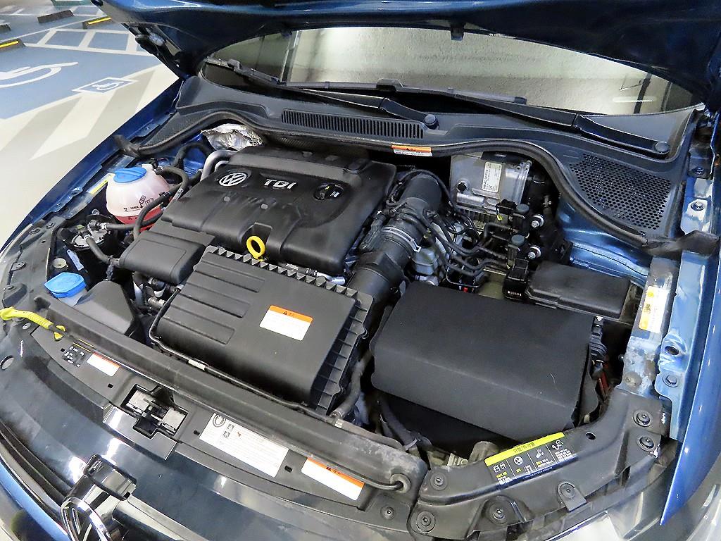 Volkswagen polo 2016 Azul - Importación desde Corea - HF Imports Iquique - Foto 17