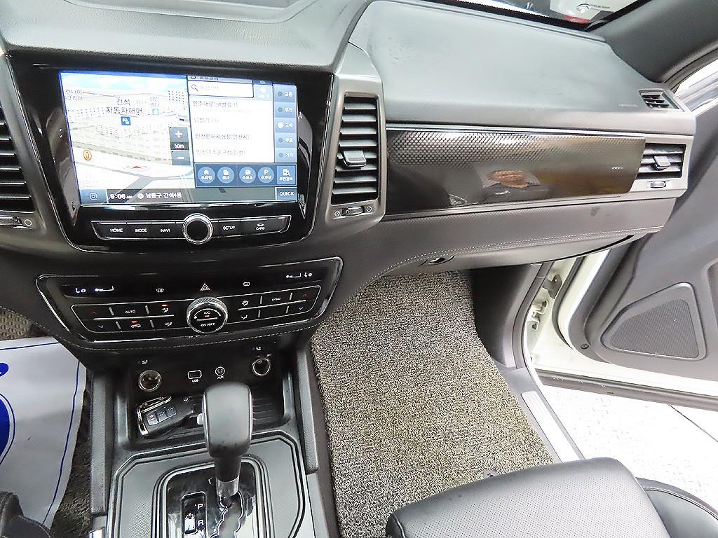 Ssangyong Rexton 2021 Blanco - Importación desde Corea - HF Imports Iquique - Foto 15
