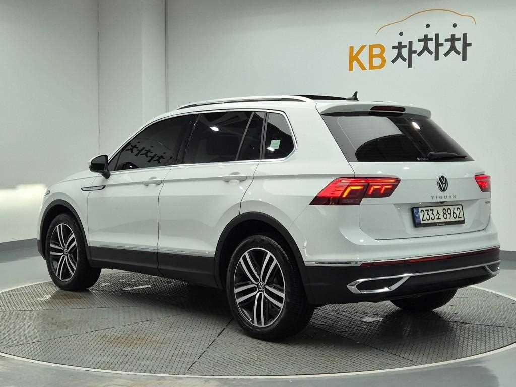 Volkswagen Tiguan - Vista 2