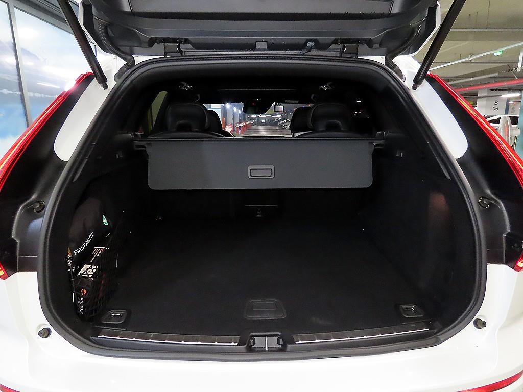 Volvo XC60 2021 Blanco - Importación desde Corea - HF Imports Iquique - Foto 16