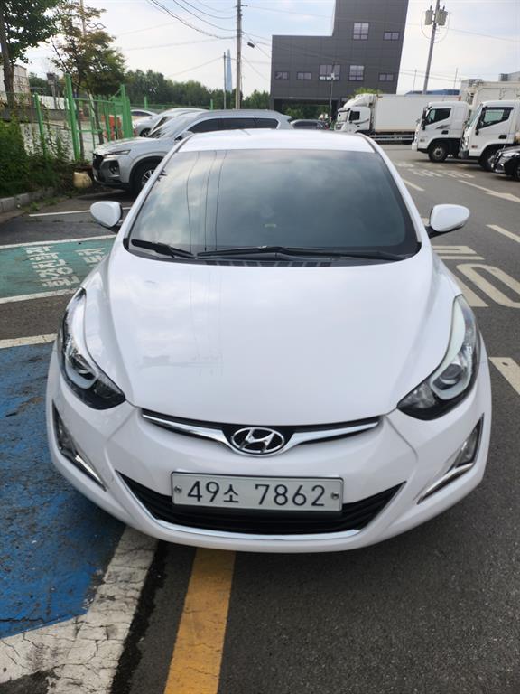 HYUNDAI Avante 2016 Blanco - Importación desde Corea - HF Imports Iquique - Foto 1