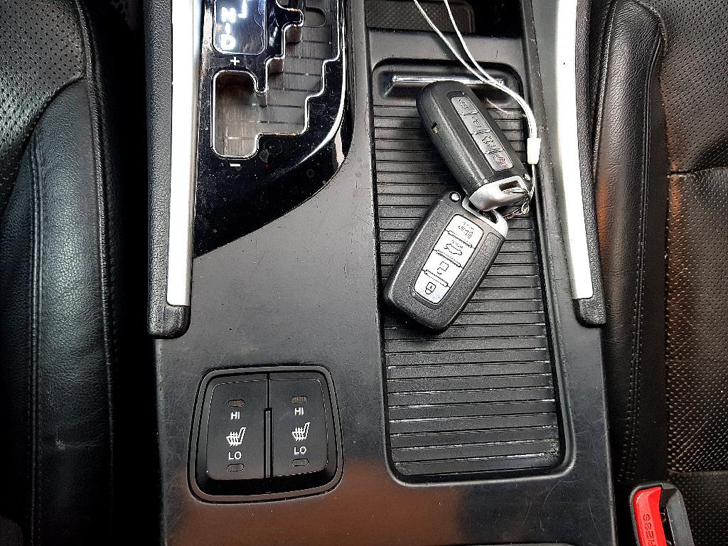 HYUNDAI Sonata 2010 Plateado - Importación desde Corea - HF Imports Iquique - Foto 17