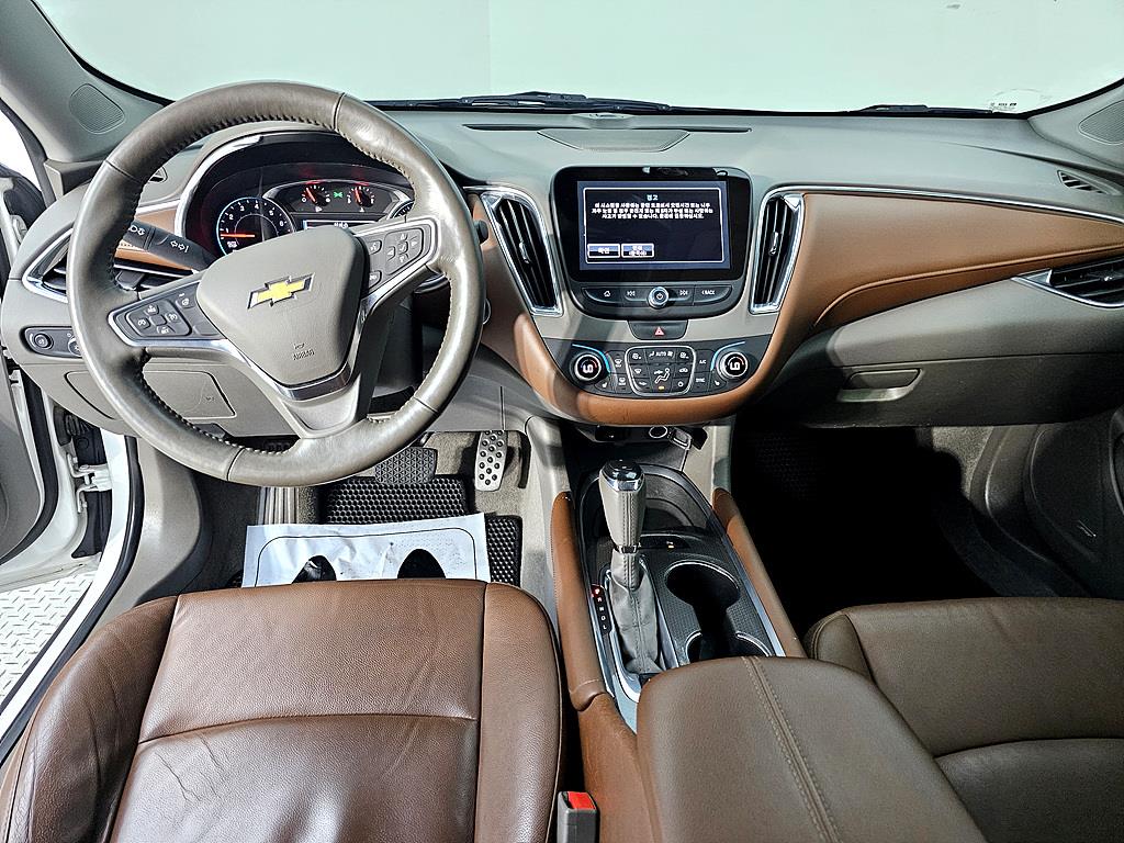 Chevrolet Malibu - Vista 7
