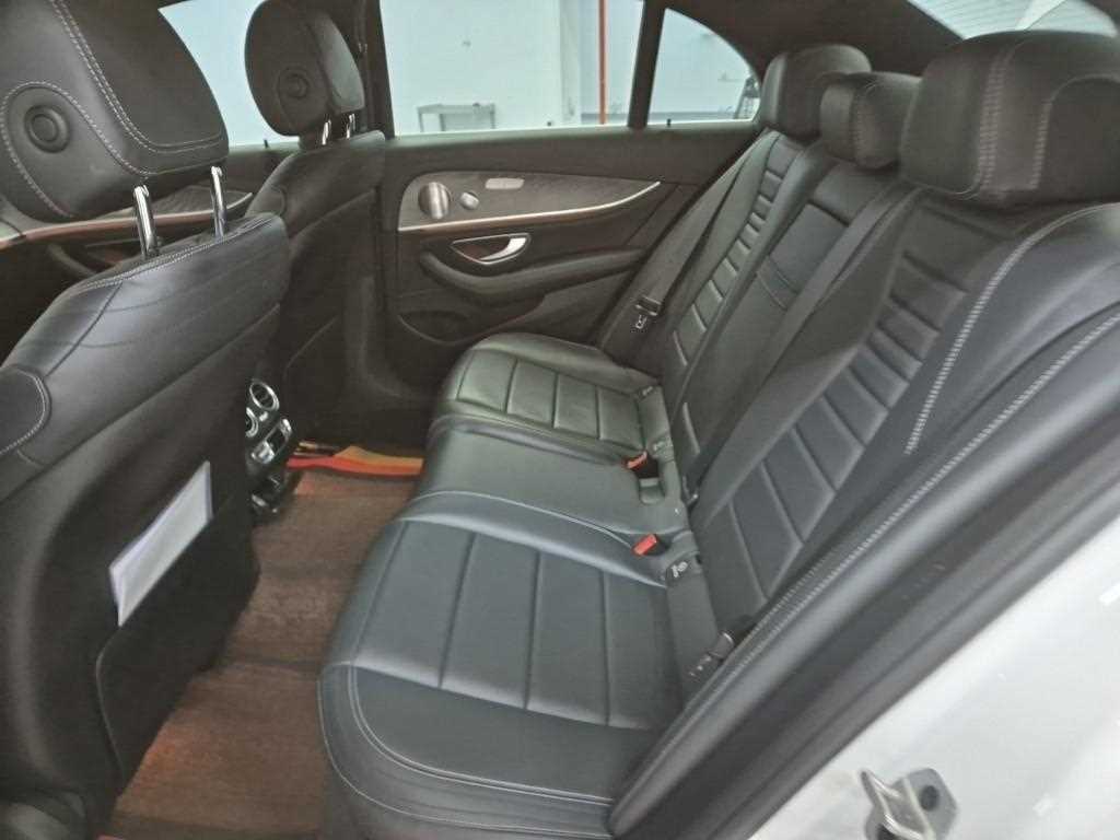 Mercedes Benz E class 2020 Blanco - Importación desde Corea - HF Imports Iquique - Foto 14