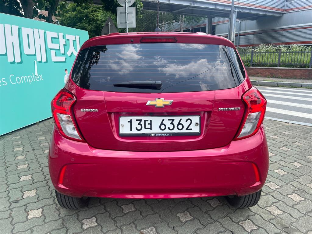 Chevrolet Spark - Vista 5