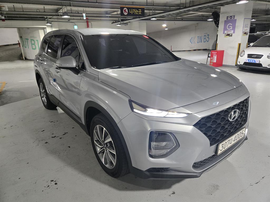 HYUNDAI Santa Fe - Vista 3