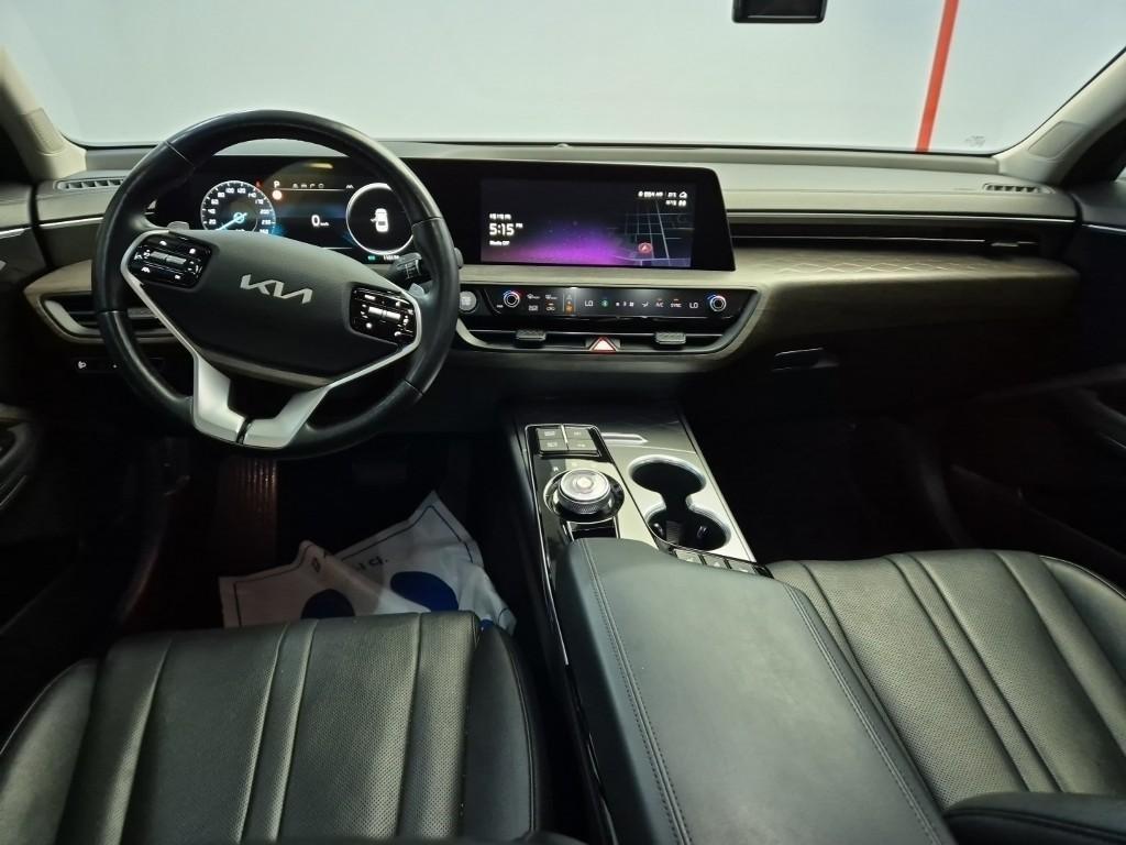 KIA K8 - Vista 9