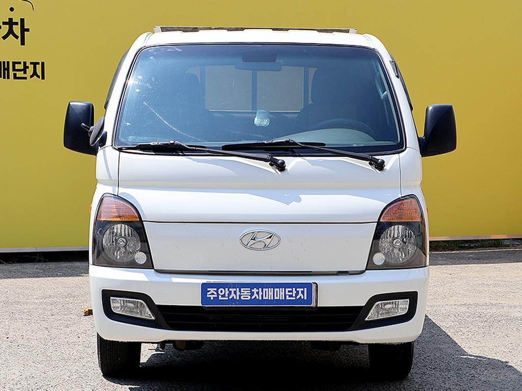Small Truck Cargo (small) 2018 Blanco - Importación desde Corea - HF Imports Iquique - Foto 1