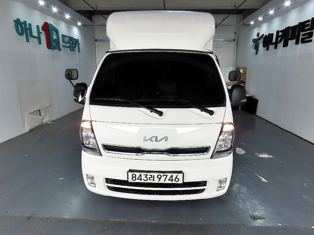 Small Truck Top_Wingbody 2023 Blanco - Importación desde Corea - HF Imports Iquique - Foto 1