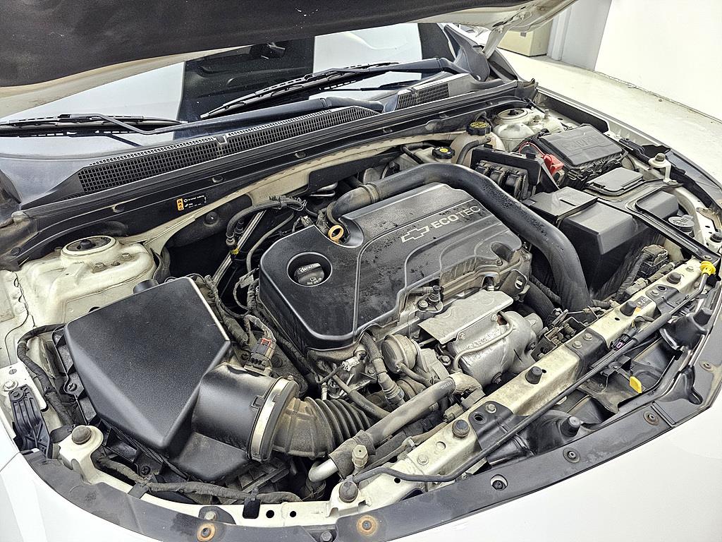 Chevrolet Malibu - Vista 8