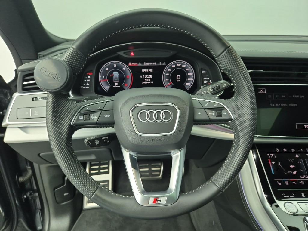 Audi Q8 - Vista 11
