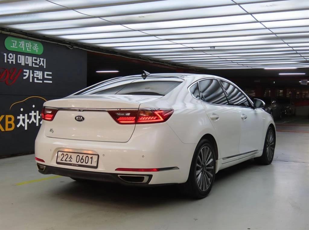 KIA K7 - Vista 4