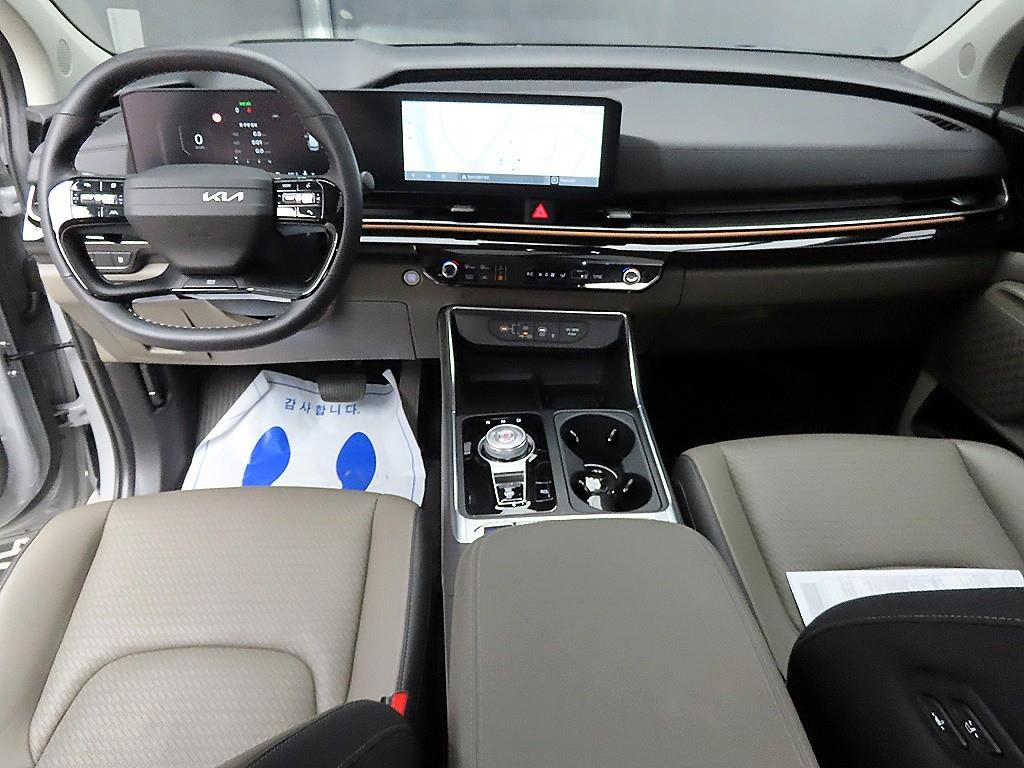 KIA Carnival - Vista 7