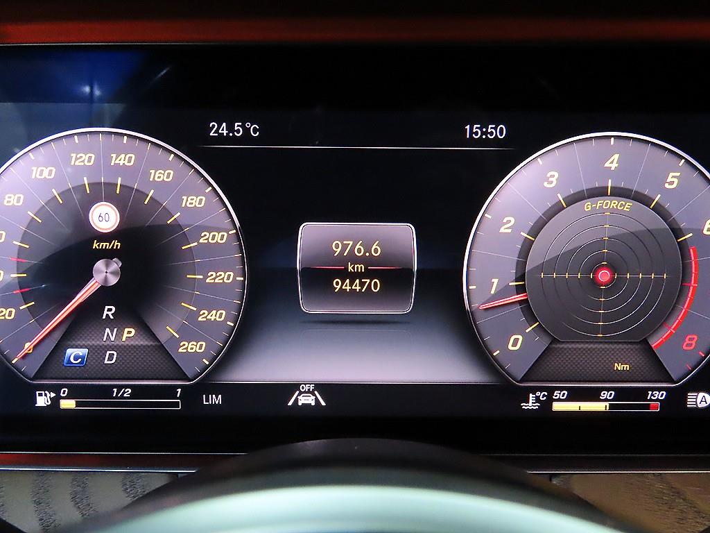 Mercedes Benz E class - Vista 9