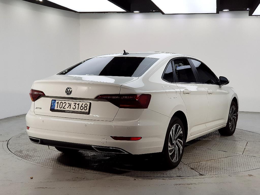 Volkswagen Jetta - Vista 6