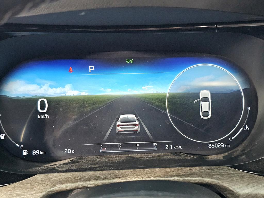 KIA K5 - Vista 7