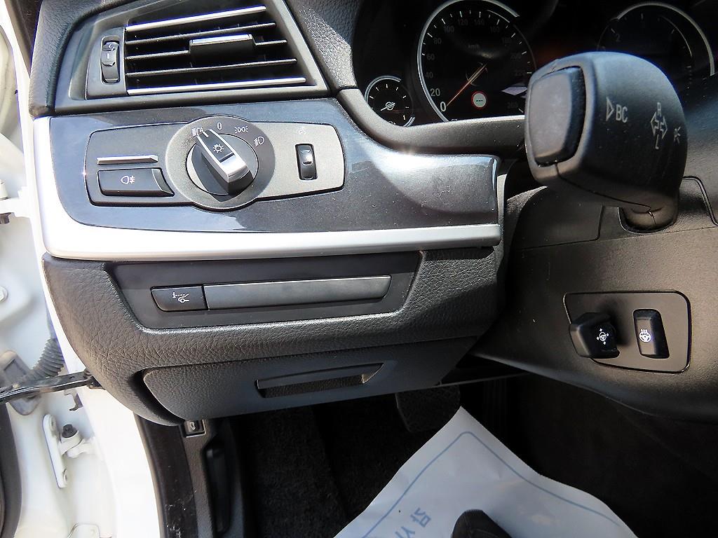 BMW 5 Series 2015 Blanco - Importación desde Corea - HF Imports Iquique - Foto 13