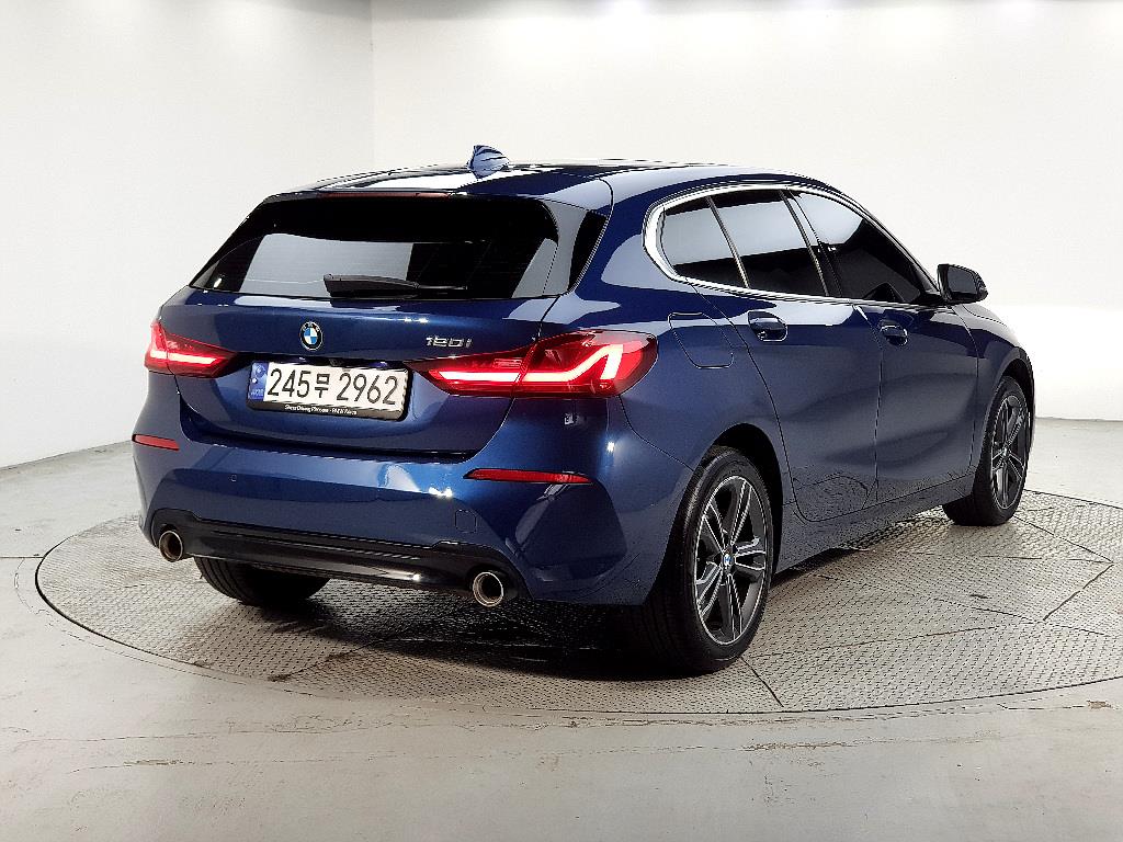 BMW 1 series - Vista 4