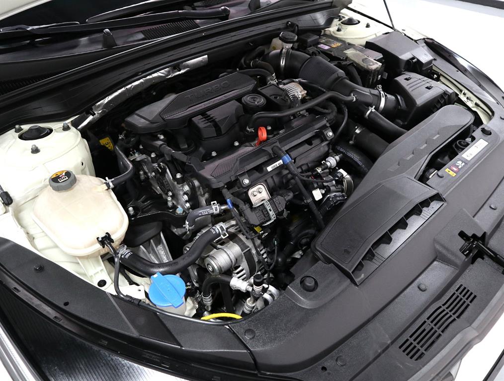KIA K5 - Vista 6