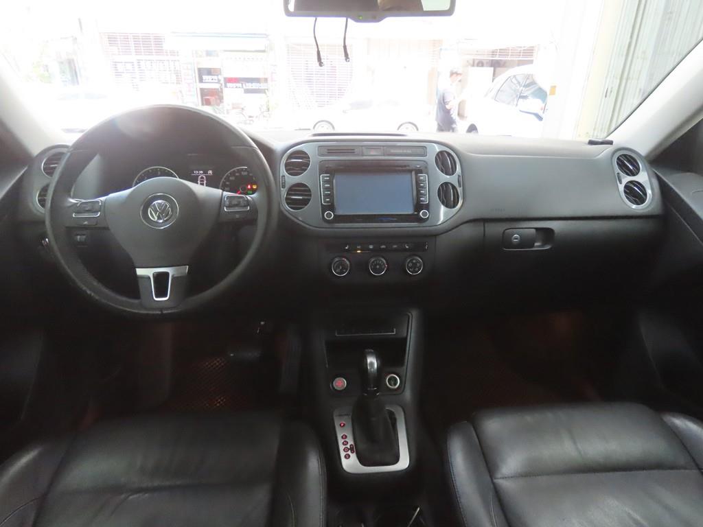 Volkswagen Tiguan - Vista 7