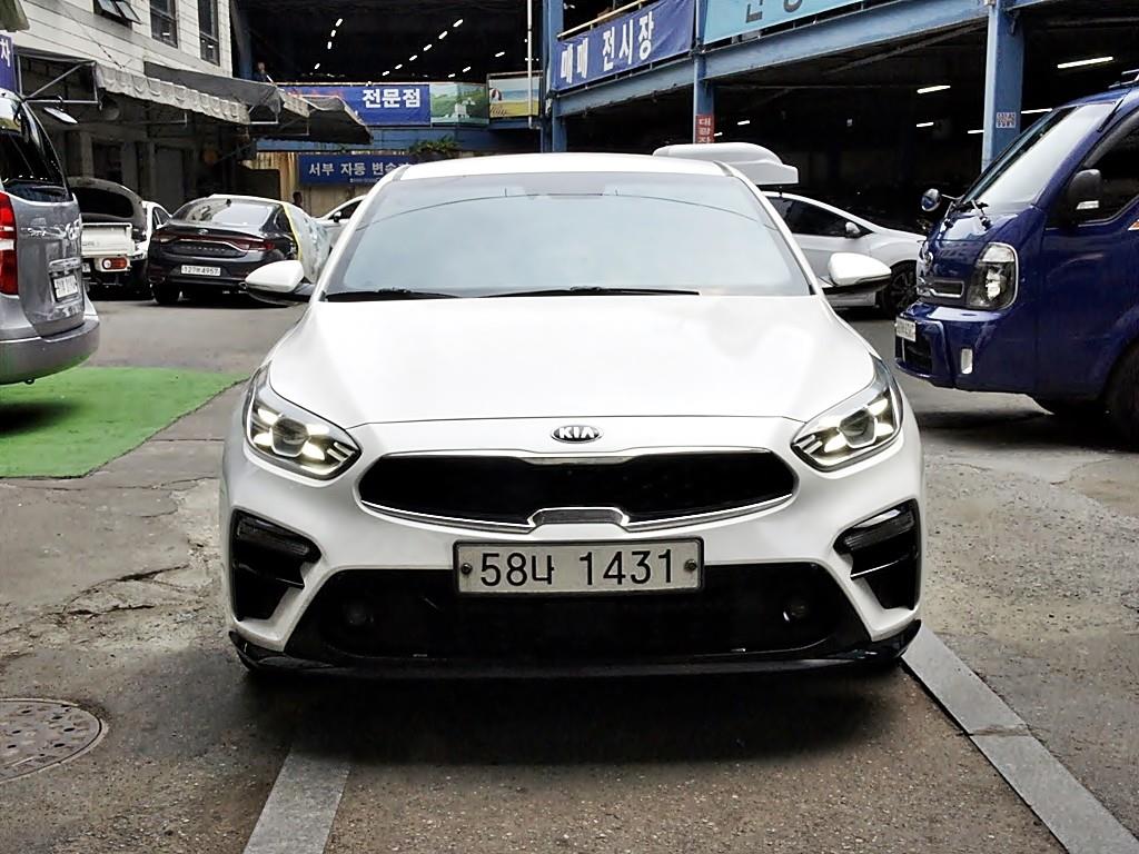 KIA K3 2019 Blanco - Importación desde Corea - HF Imports Iquique - Foto 1