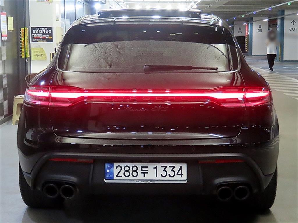 Porsche Macan - Vista 4