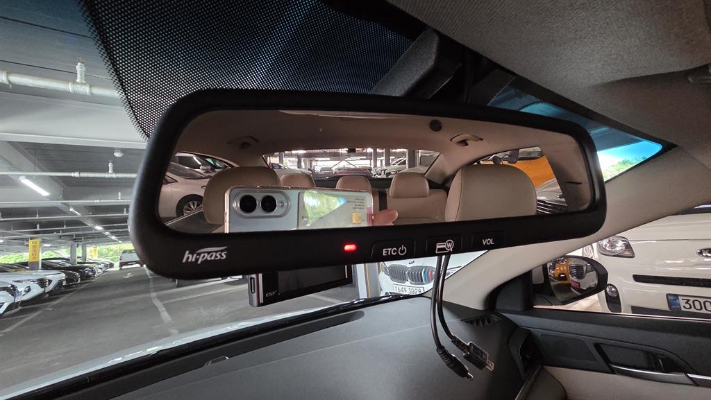 HYUNDAI Avante - Vista 11