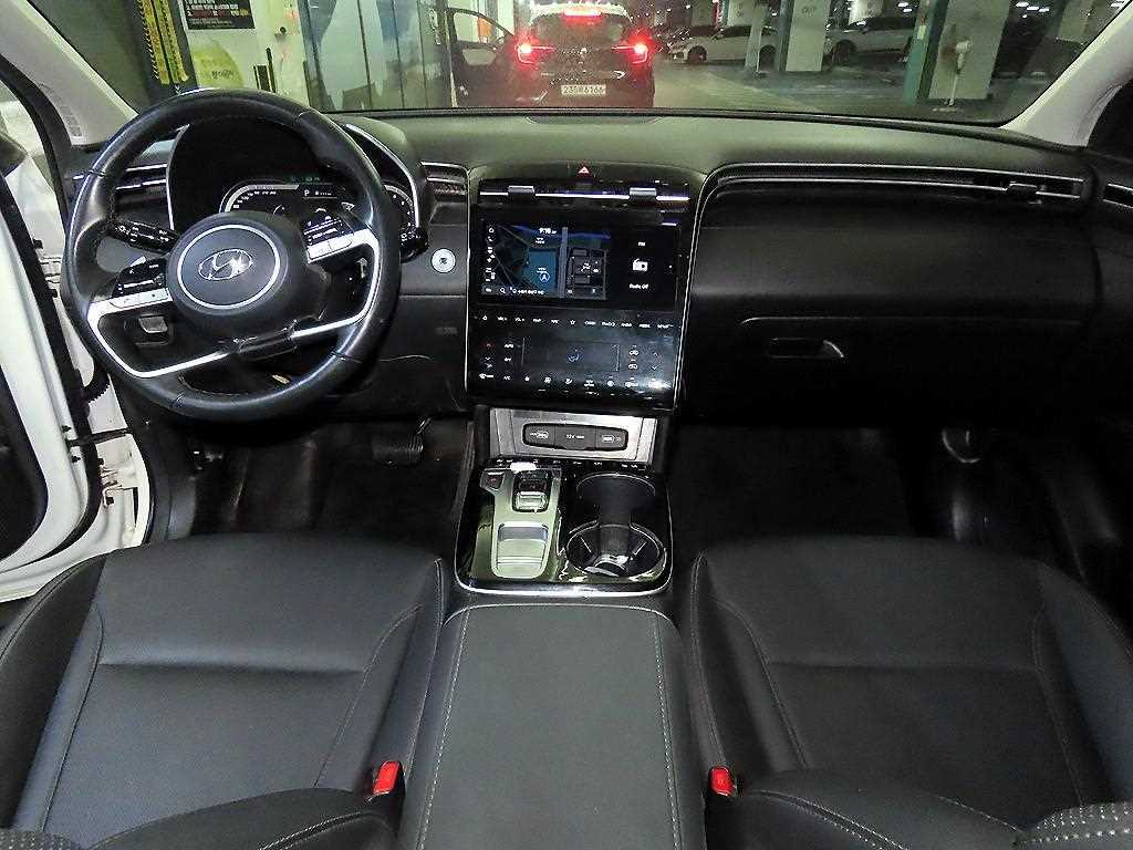 HYUNDAI Tucson - Vista 10