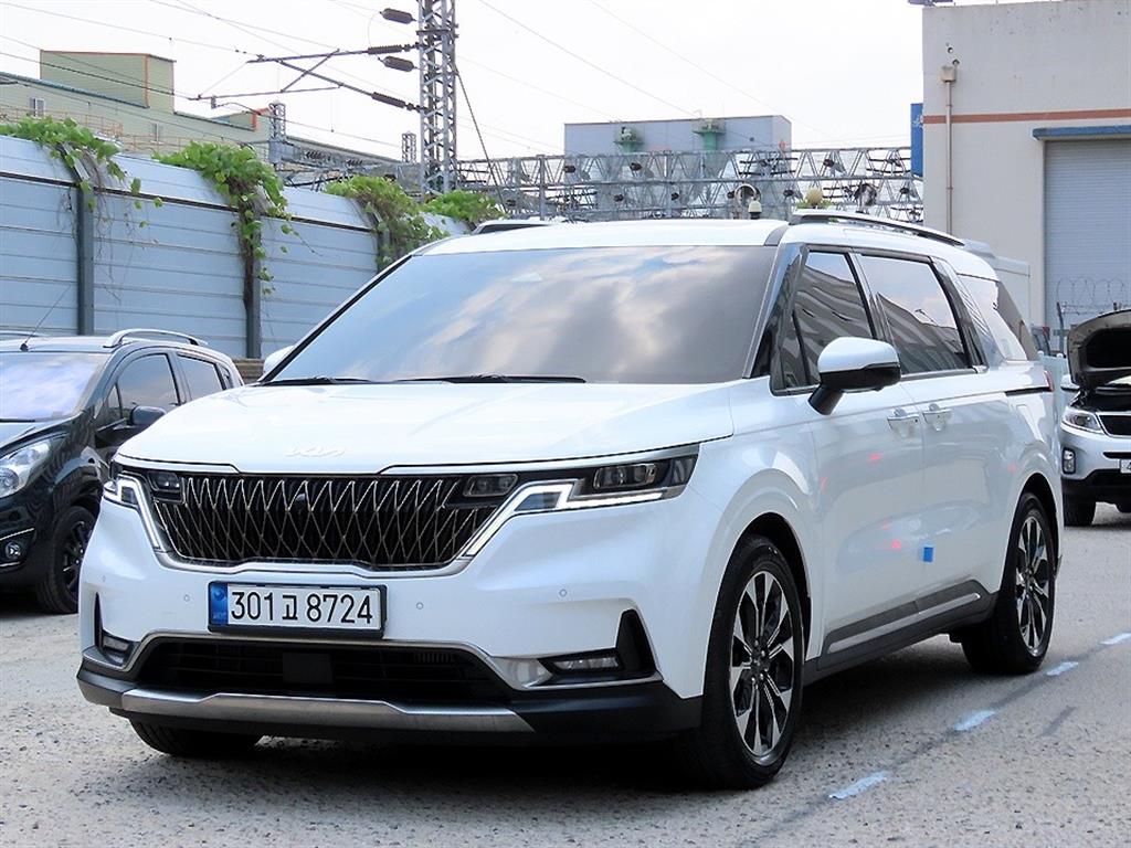 KIA Carnival - Vista 2