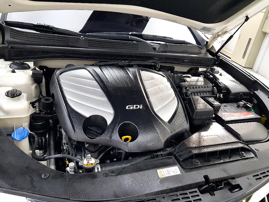 HYUNDAI Grandeur - Vista 8