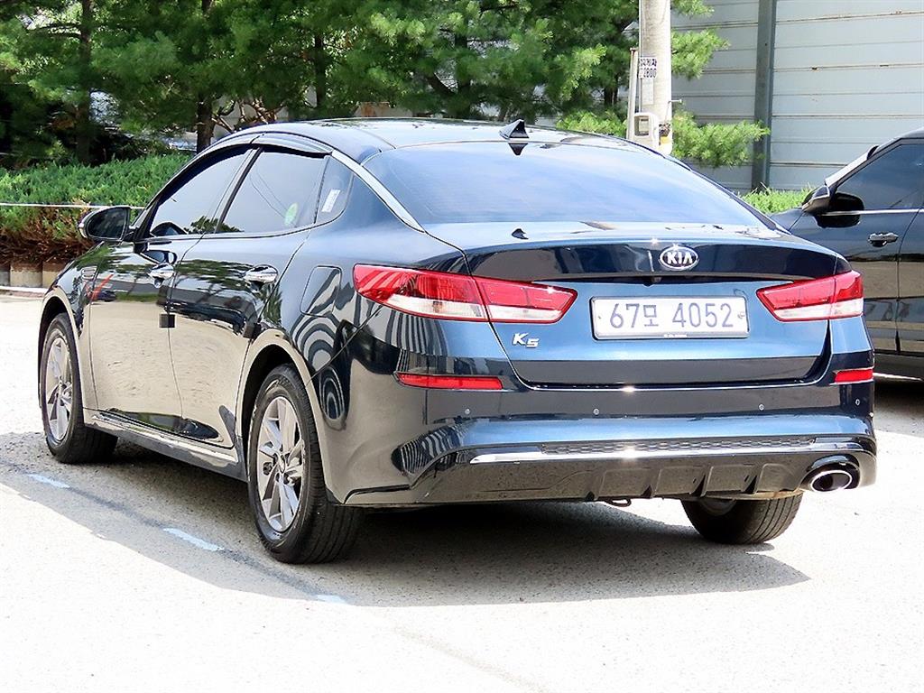 KIA K5 - Vista 3
