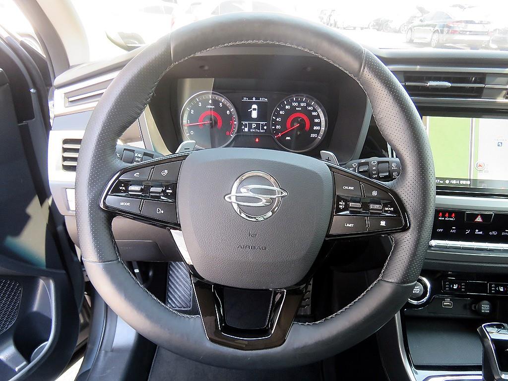 Ssangyong Korando - Vista 12