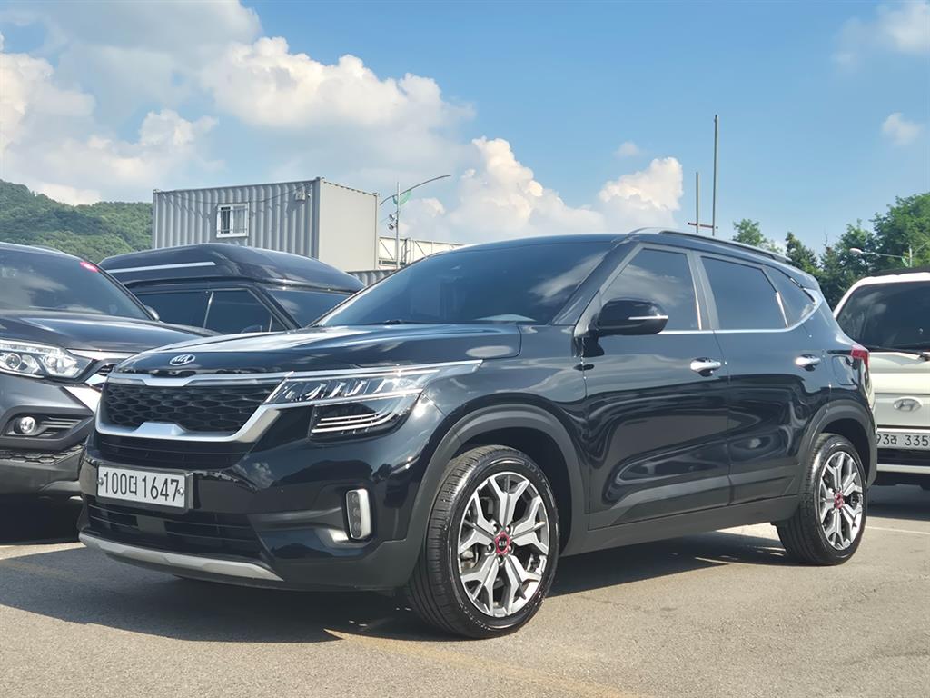 KIA Seltos - Vista 2