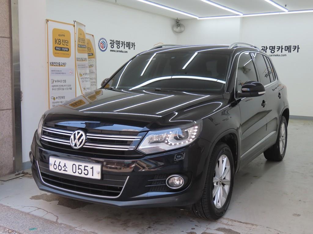 Volkswagen Tiguan - Vista 2