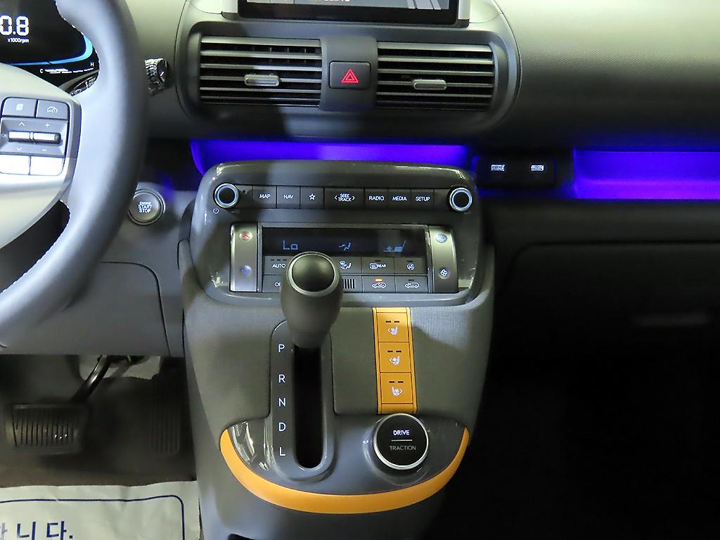 HYUNDAI Casper - Vista 12