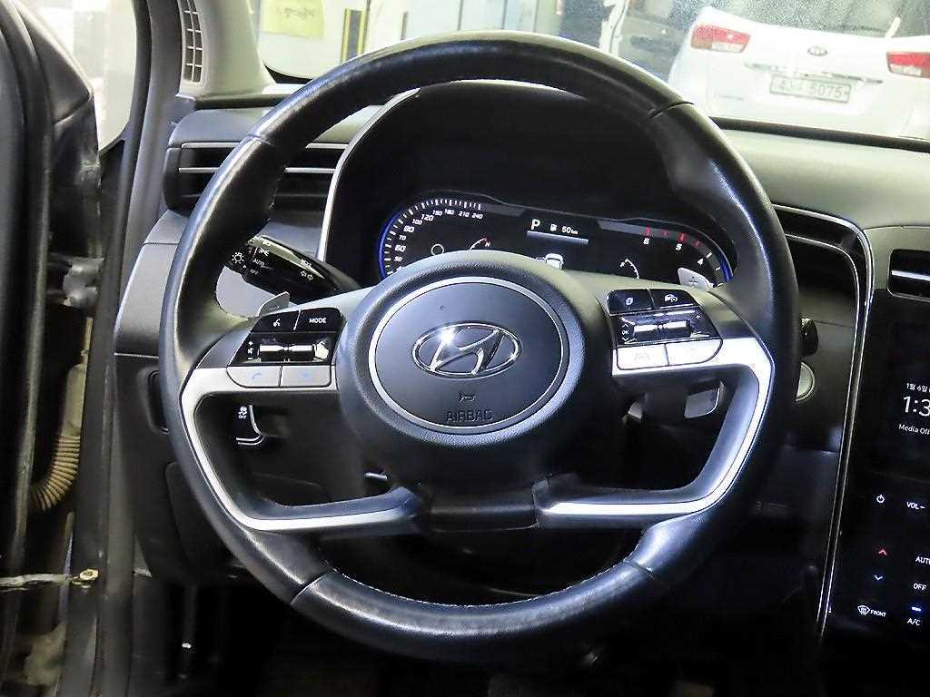 HYUNDAI Tucson - Vista 8