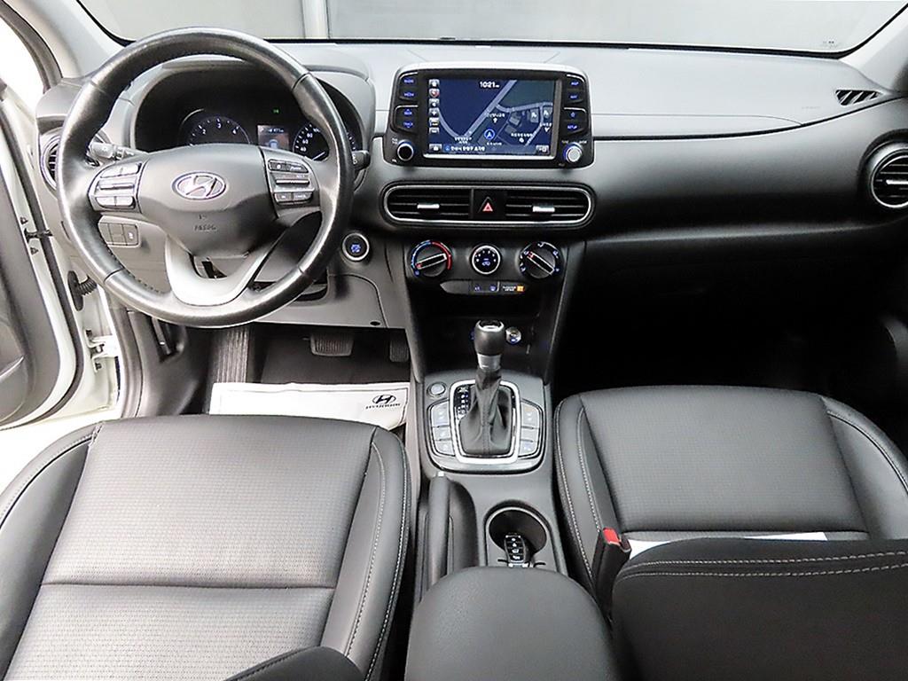 HYUNDAI Kona - Vista 7