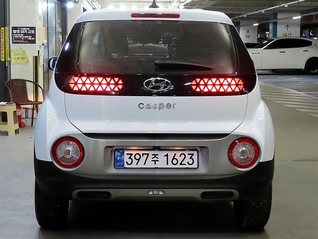 HYUNDAI Casper - Vista 7