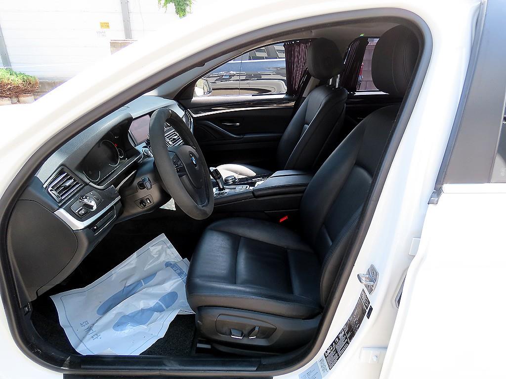 BMW 5 Series - Vista 5